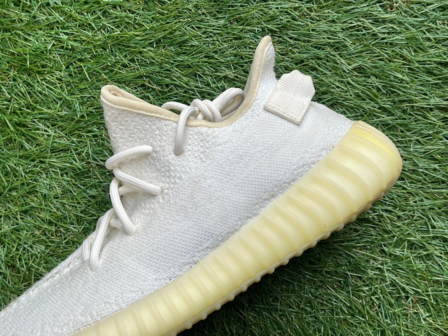 Adidas Yeezy Boost 350 V2 Cream White 27