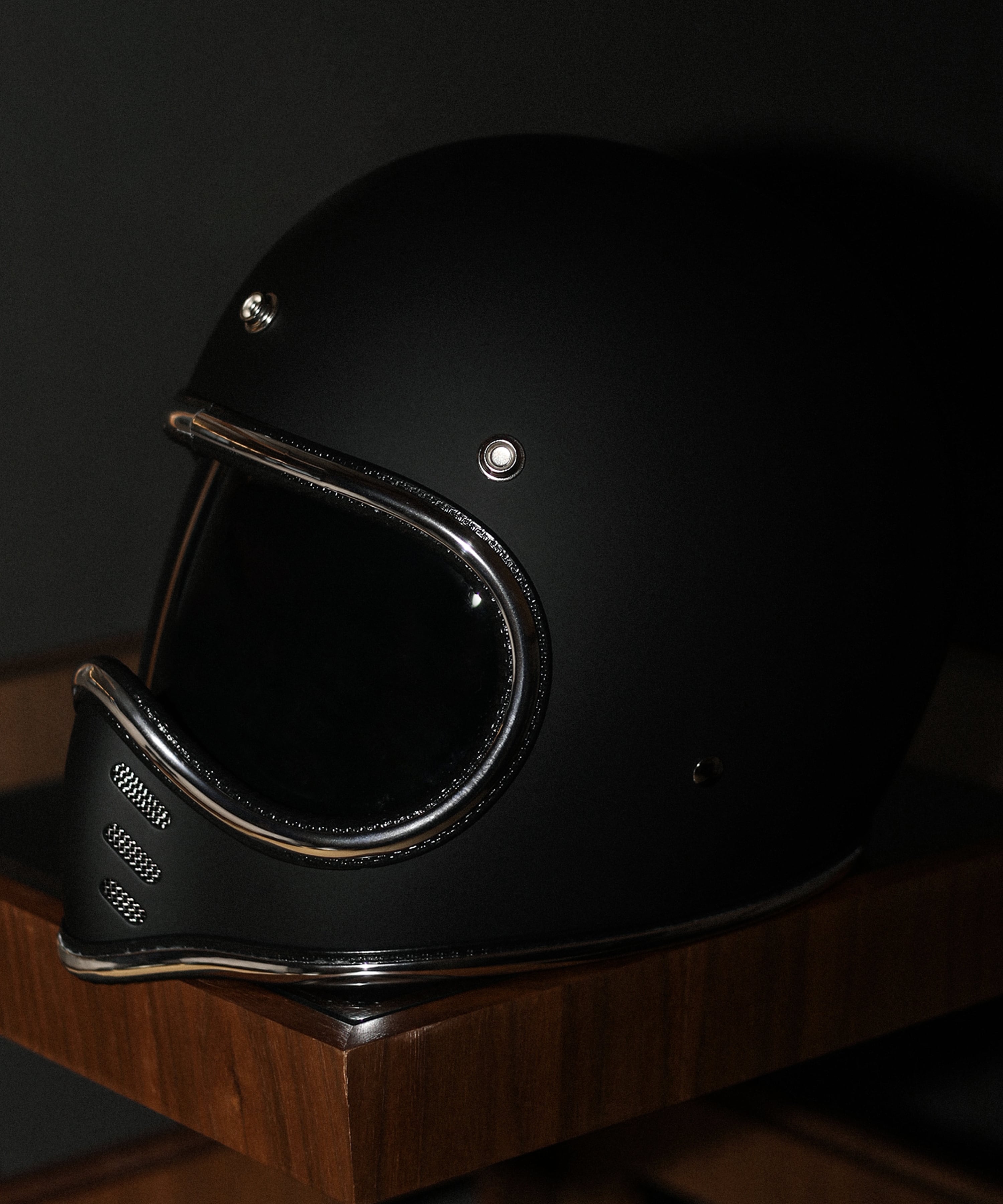 国内送料無料】VINTAGE SMALL FULL HELMET | BARYFROMTHENORM