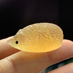 124限定品☆大家族フローライトハリネズミさん