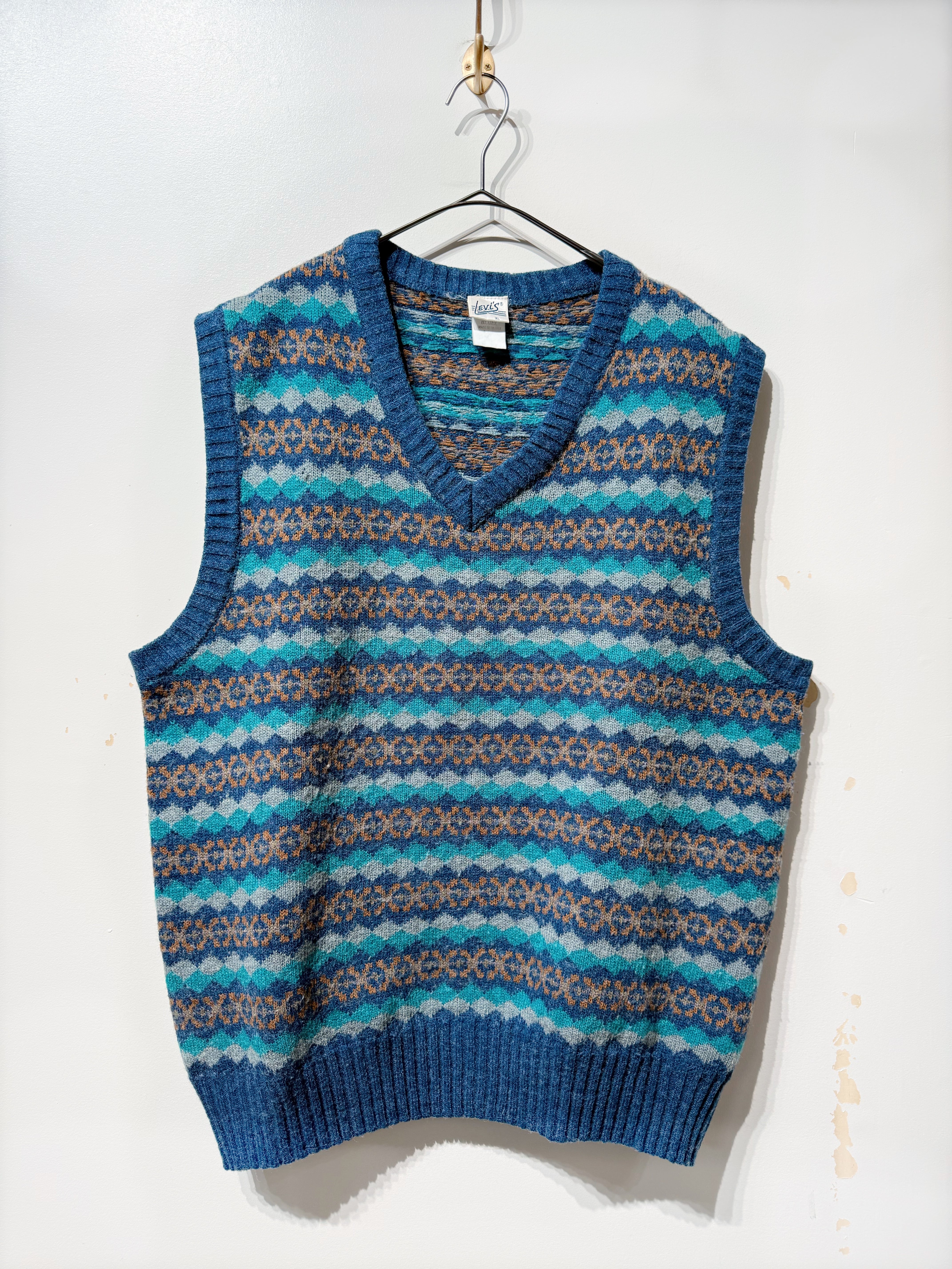 (KN626)80’s OLD Levi’s all-over pattern knit vest