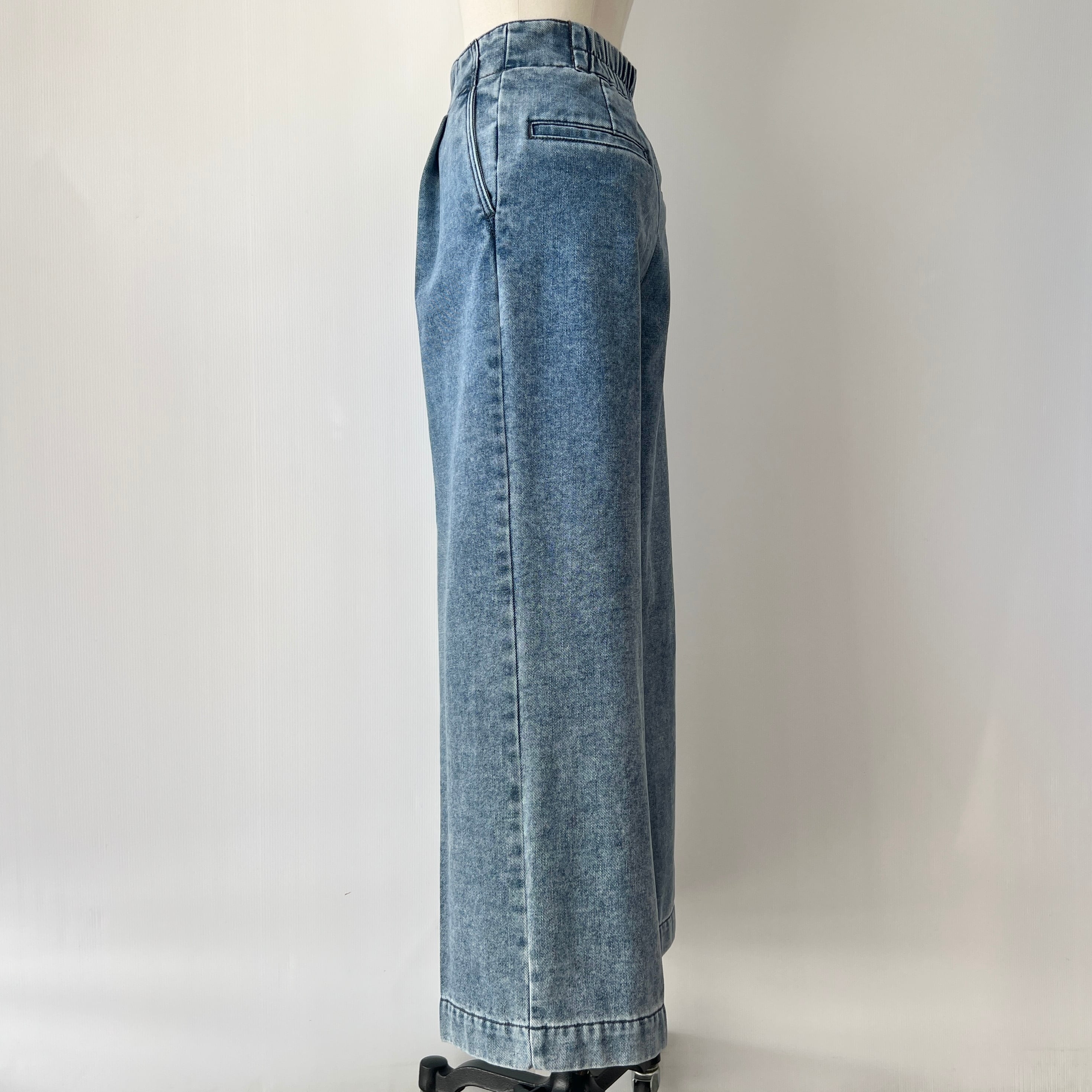裏起毛デニム ハイウエストツータックワイドパンツ《PASSIONE
