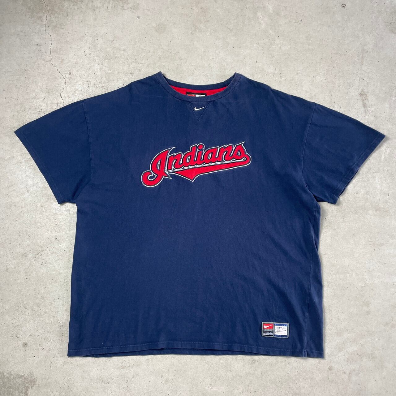 00年代 NIKE TEAM ナイキ MLB CLEVELAND INDIANS チームロゴ ワッペン 刺繍 Tシャツ メンズ3XL相当 古着 00s  ヴィンテージ ビンテージ クリーブランド・インディアンス バックロゴ ネイビー 紺色 ビッグサイズ 大きいサイズ