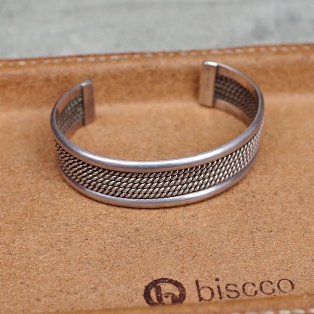 Vintage Navajo Twisted Wire Silver Bangle / ナバホ族 ツイスト