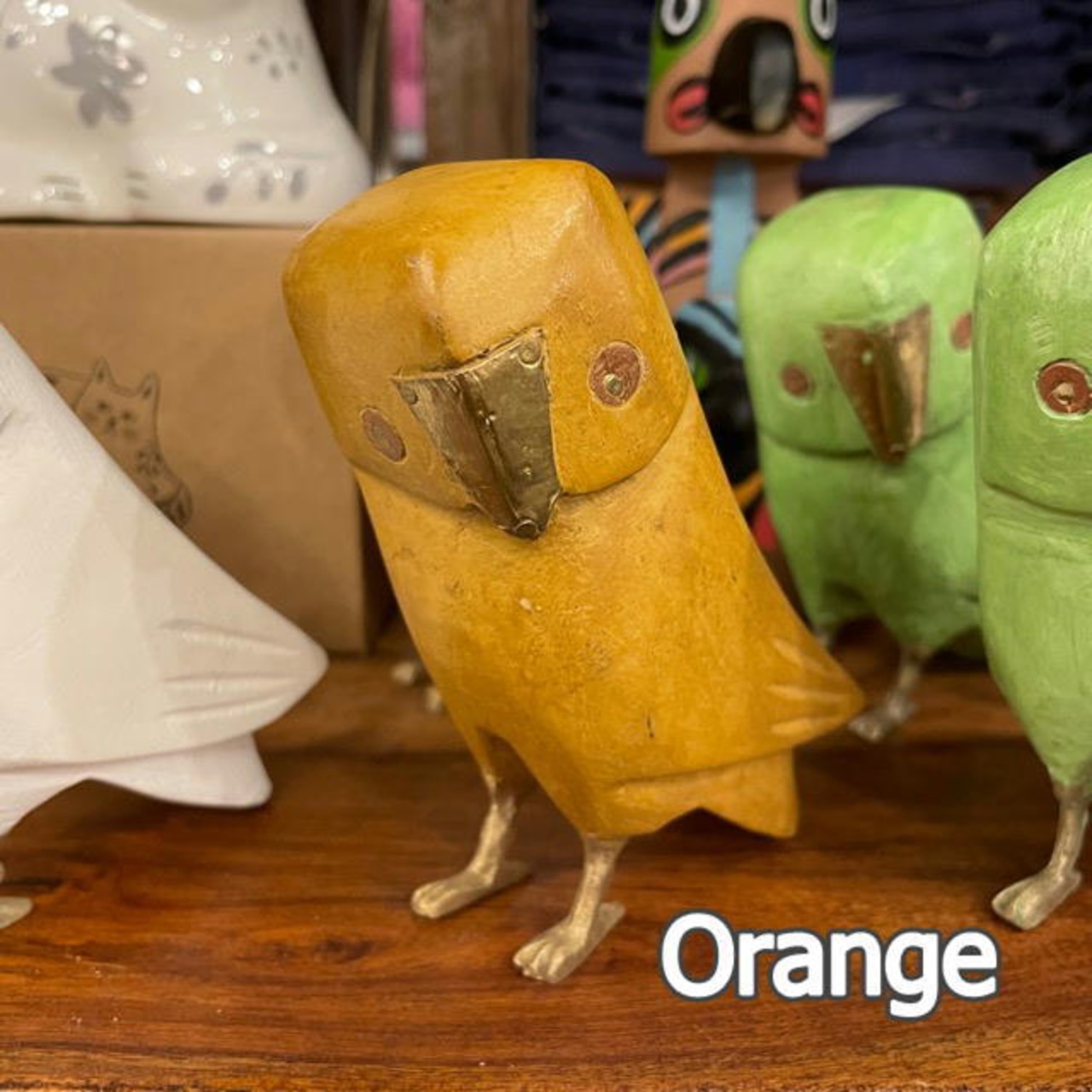 India mango wood owl objet large 3color / インド マンゴーウッド ふくろう オブジェ Lサイズ 全3色 フクロウ 梟 置物 ハンドメイド ナチュラル 天然木 かわいい 動物モチーフ プレゼント ギフト インテリア 雑貨