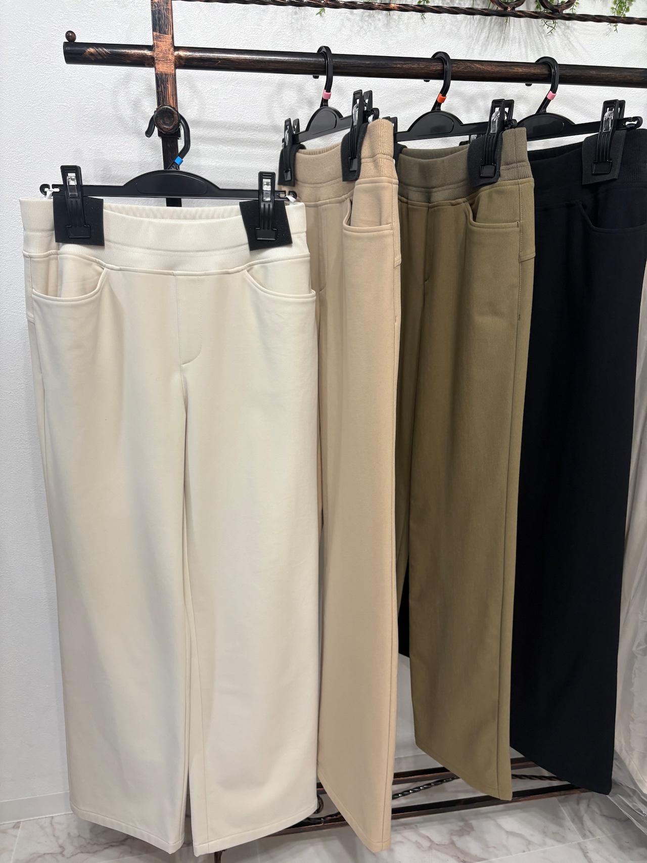 レオサーモストレートパンツ 41603