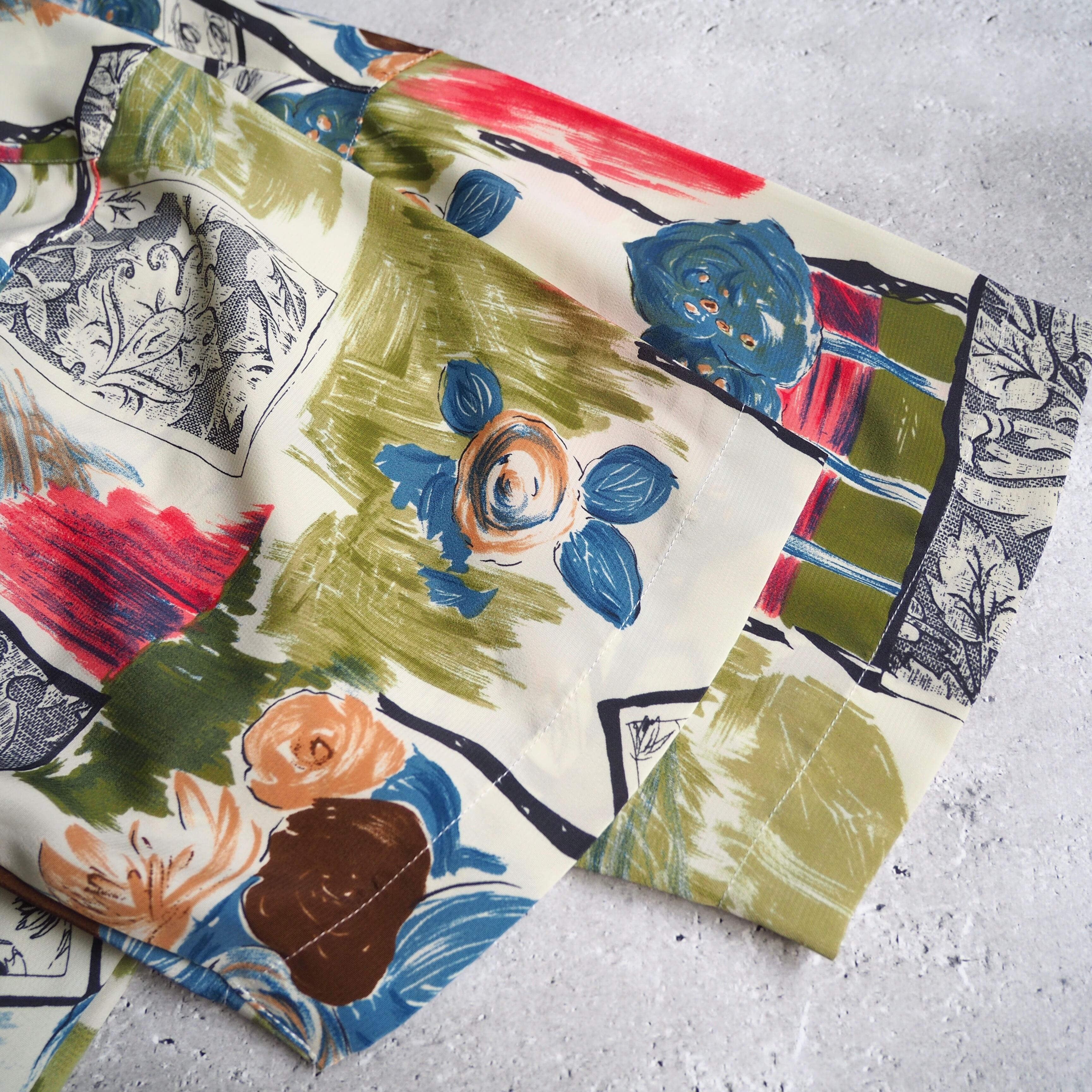 1990s Beautiful watercolor Art painting vintage Drape loose shirt