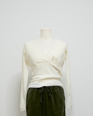 v-neck design tops / euro vintage