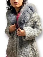 Volume shawl fur coat