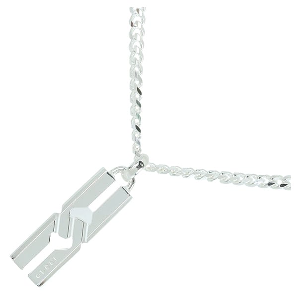 New GUCCI グッチ アクセサリー ペンダント GGシグネチャー タグ