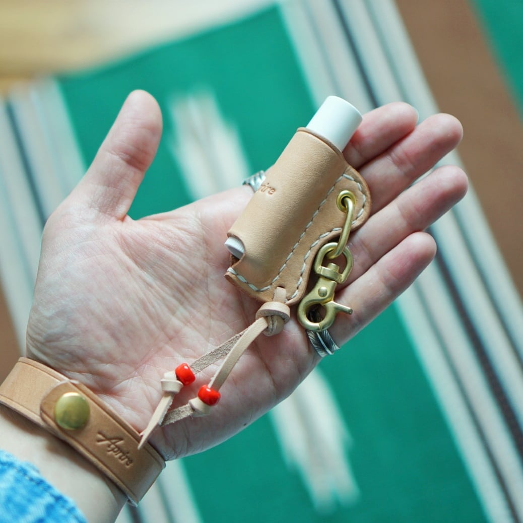 リップクリームケース” 本革 手縫い | APRIRE／ORIGINAL LEATHER WORKS