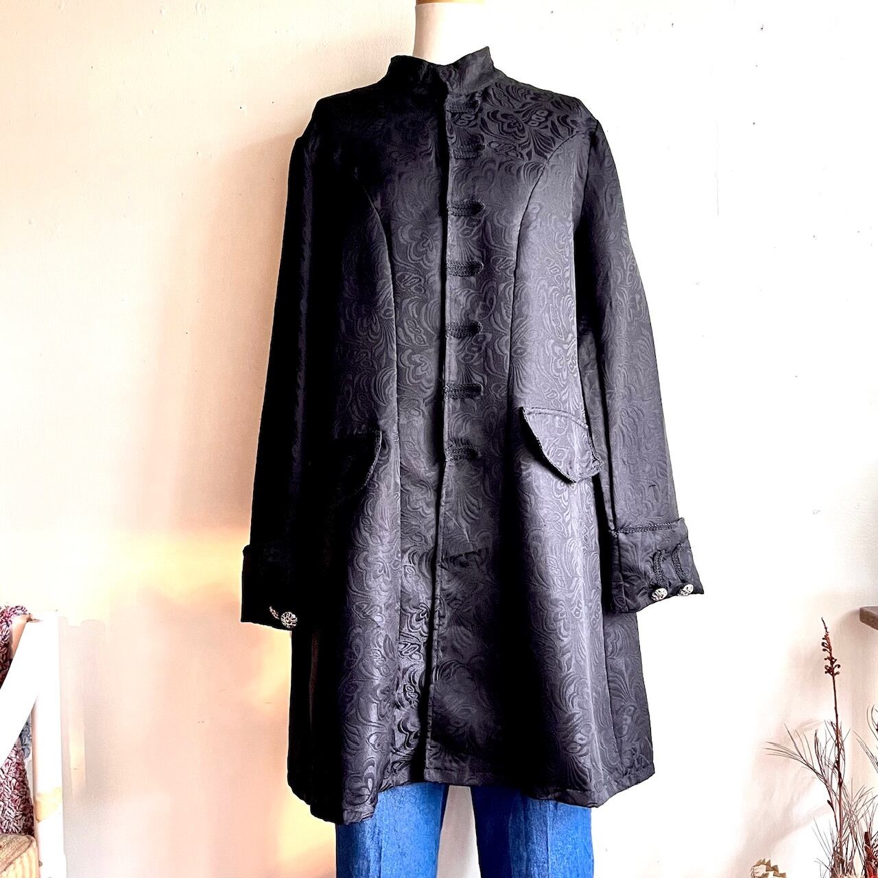 Euro vintage China shirt outer/黒チャイナデザインにシルバー装飾 