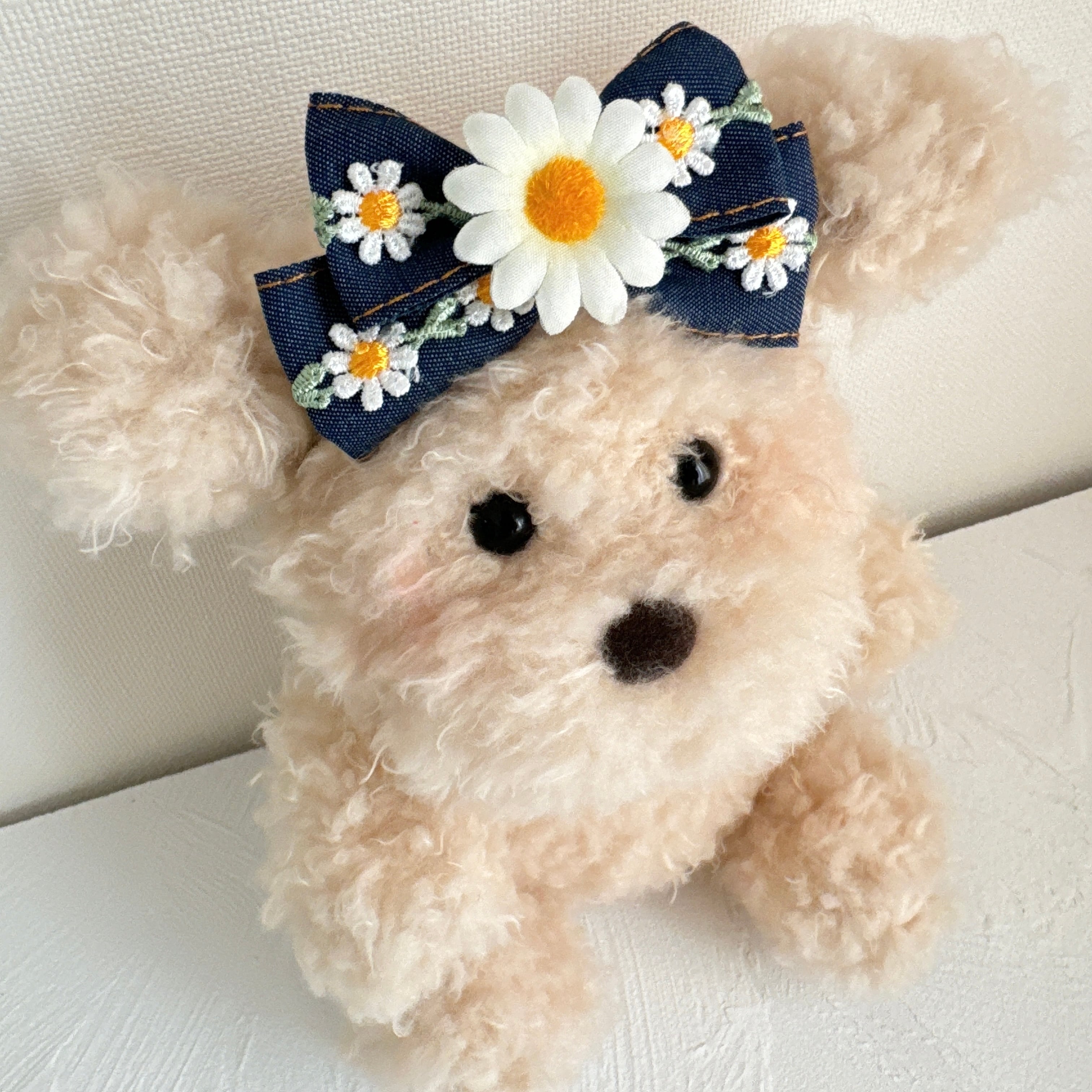 マーガレットリボンヘアバンド（後ろ支え付き）