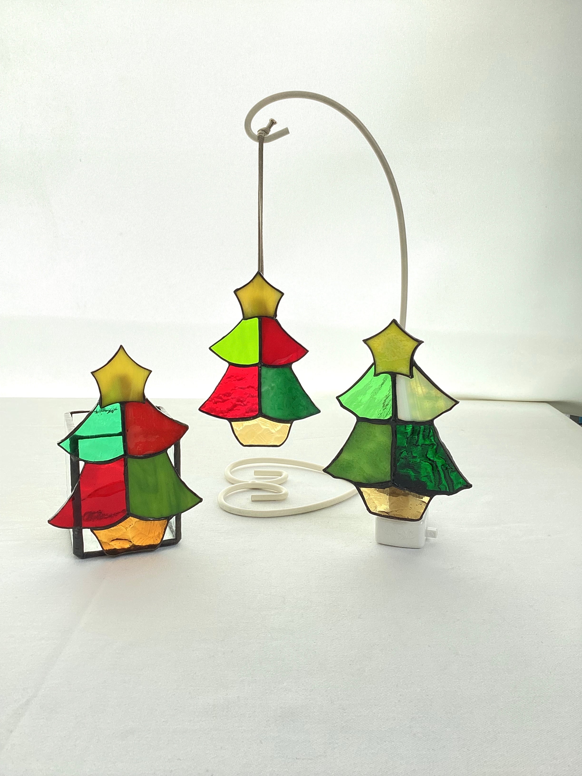 ステンドグラス・プードル オリジナルステンドグラス『後ろ向きワン