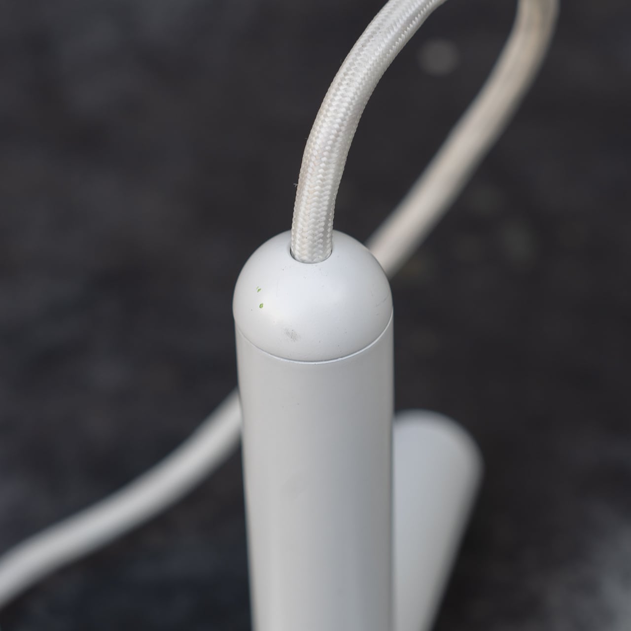 IDEE molecule White | トリノス-torinoth- | 新宿区神楽坂の