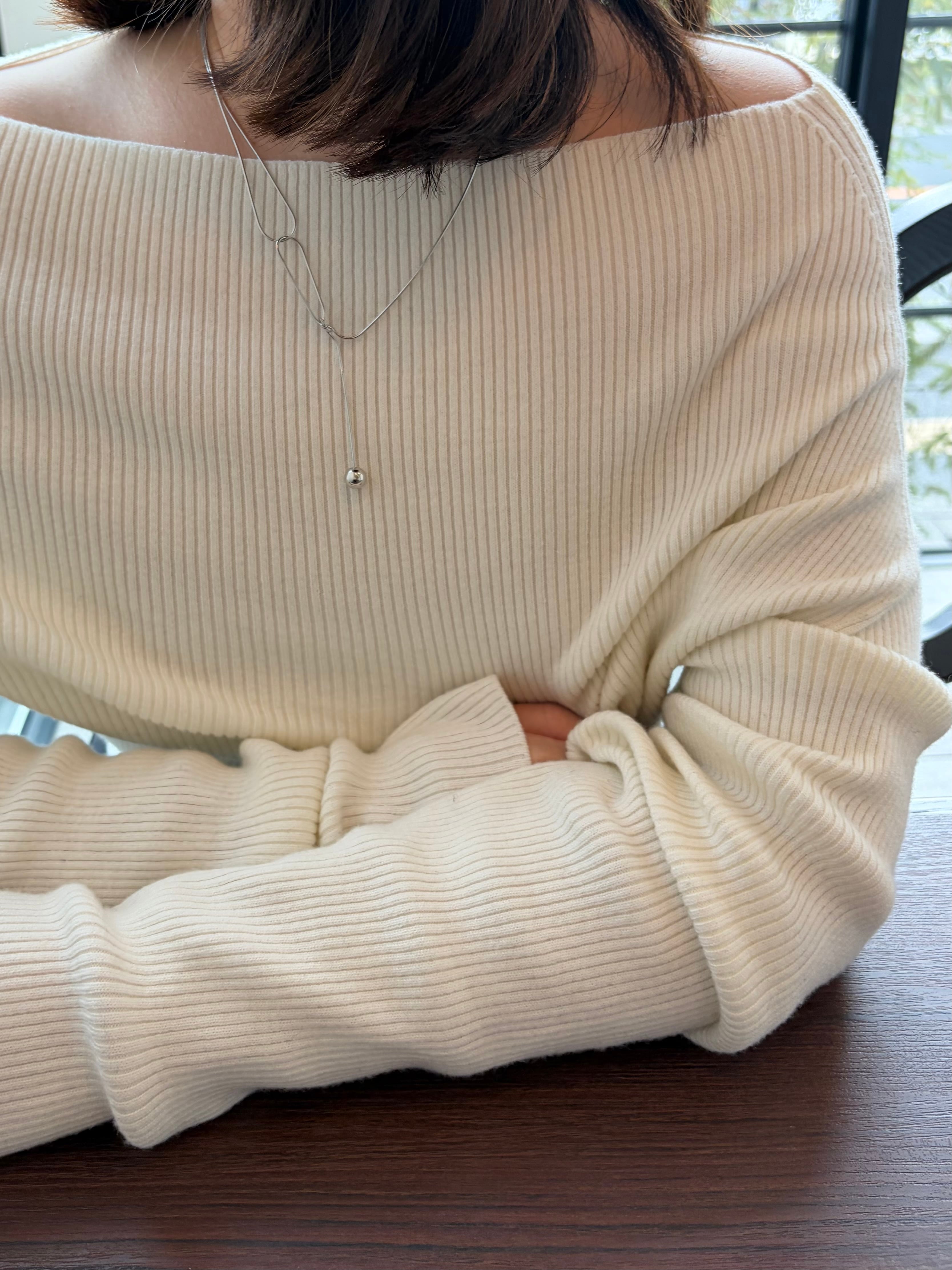 bowl silver chain necklace