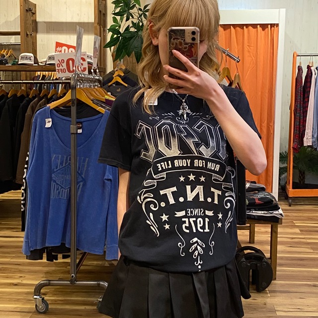 【AC/DC  エーシーディーシー】バンドTシャツ