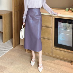 【送料無料】 ロングスカート ペンシルスカート 3色 冬 ミモレ ストレート Iライン ハイウエスト スリット レザー素材 かわいい 大人可愛い きれいめ シンプル カジュアル 大人 上品 おしゃれ お洒落 こなれ感 コンサバ系 ラフ 抜け感 モード系 エレガント レディライク 無地 30代 40代 レディース 女性用 ママ服 デート お出かけ お呼ばれ 休日 アウトドア お茶会 女子会 授業参観 誕生日会 着回し 普段使い ファッション コーデ スタイル 楽ちん 脚長 着痩せ 垢抜け 動きやすい