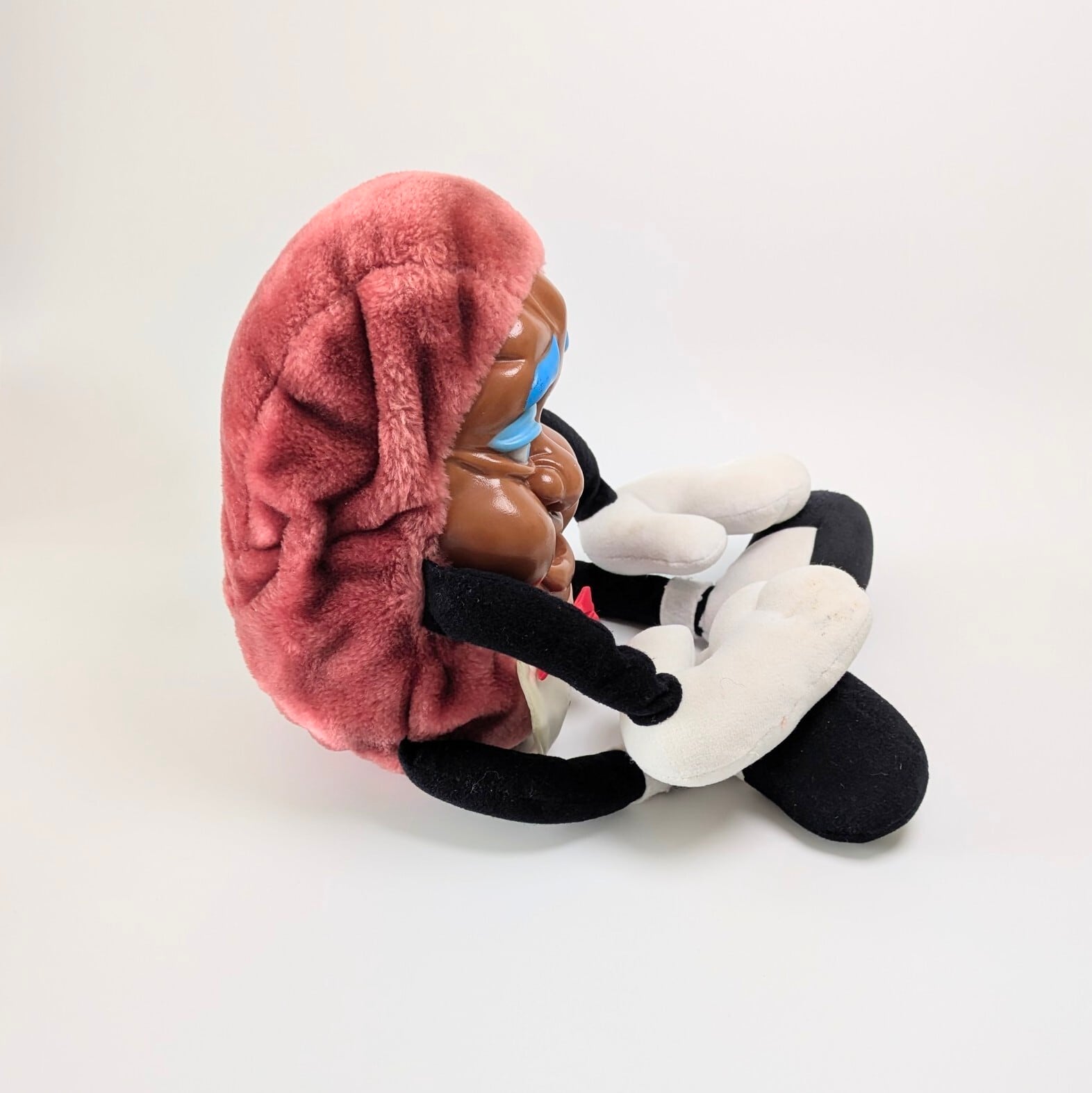 ☆ VINTAGE 80' ☆ 【 California Raisins（カリフォルニアレーズン） 】 『 蝶ネクタイレーズン / knockoff 』plush toy / ぬいぐるみ / ビンテージトイ 〚アメリカン雑貨 アメトイ〛
