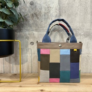 1点限定▼"ホルダーポケット付<パッチワークデザイン>