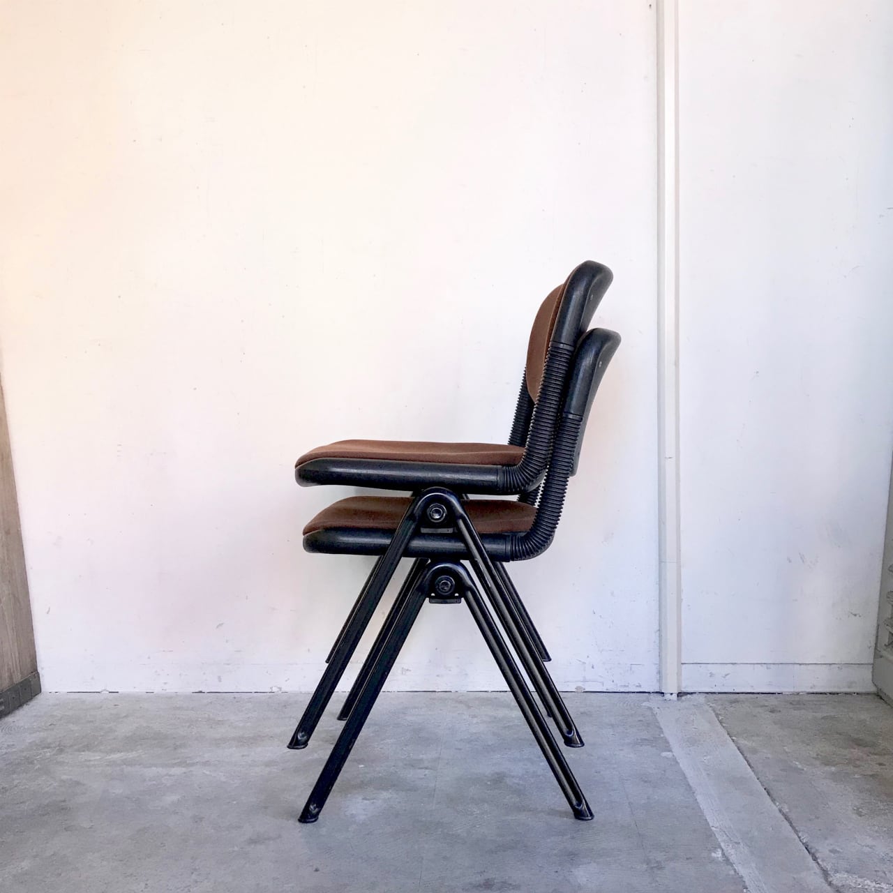 OPENARK社製、Vertebra Chair バーテブラ、itokiアーム高さ60〜68