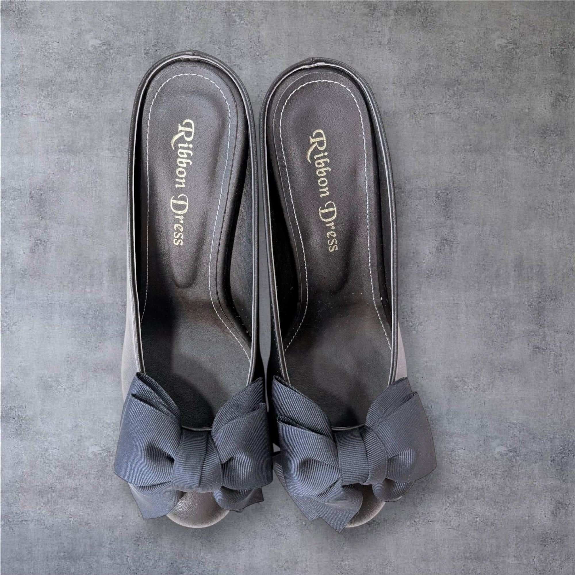 OHGA ブラック リボン ミュール LEATHER RIBBON MULE | OHGA