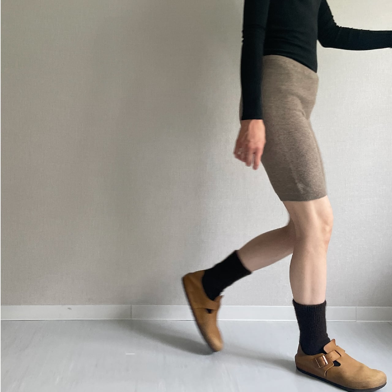ヤクの靴下／毛100％タイプ｜こげ茶 | 空飛ぶ羊 BASE webshop