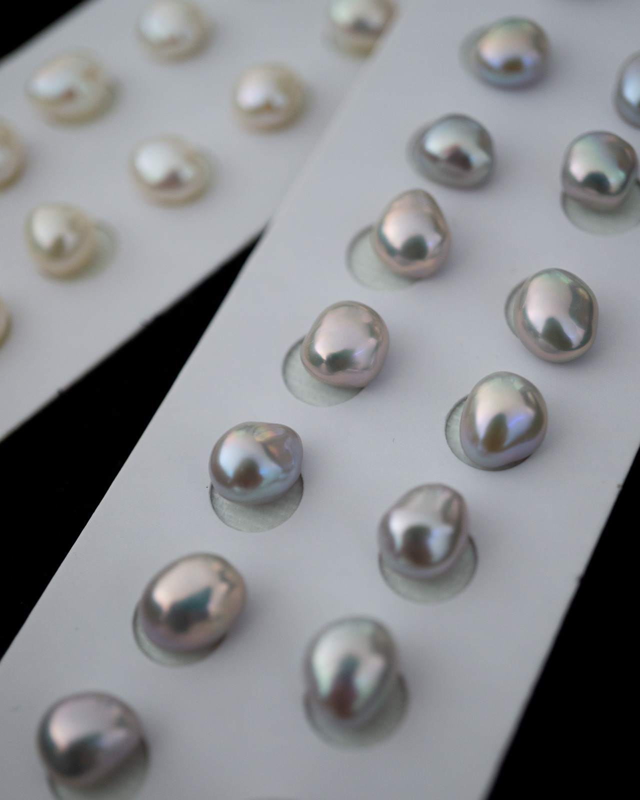 Ennui パールピアス-Gray／K14GF