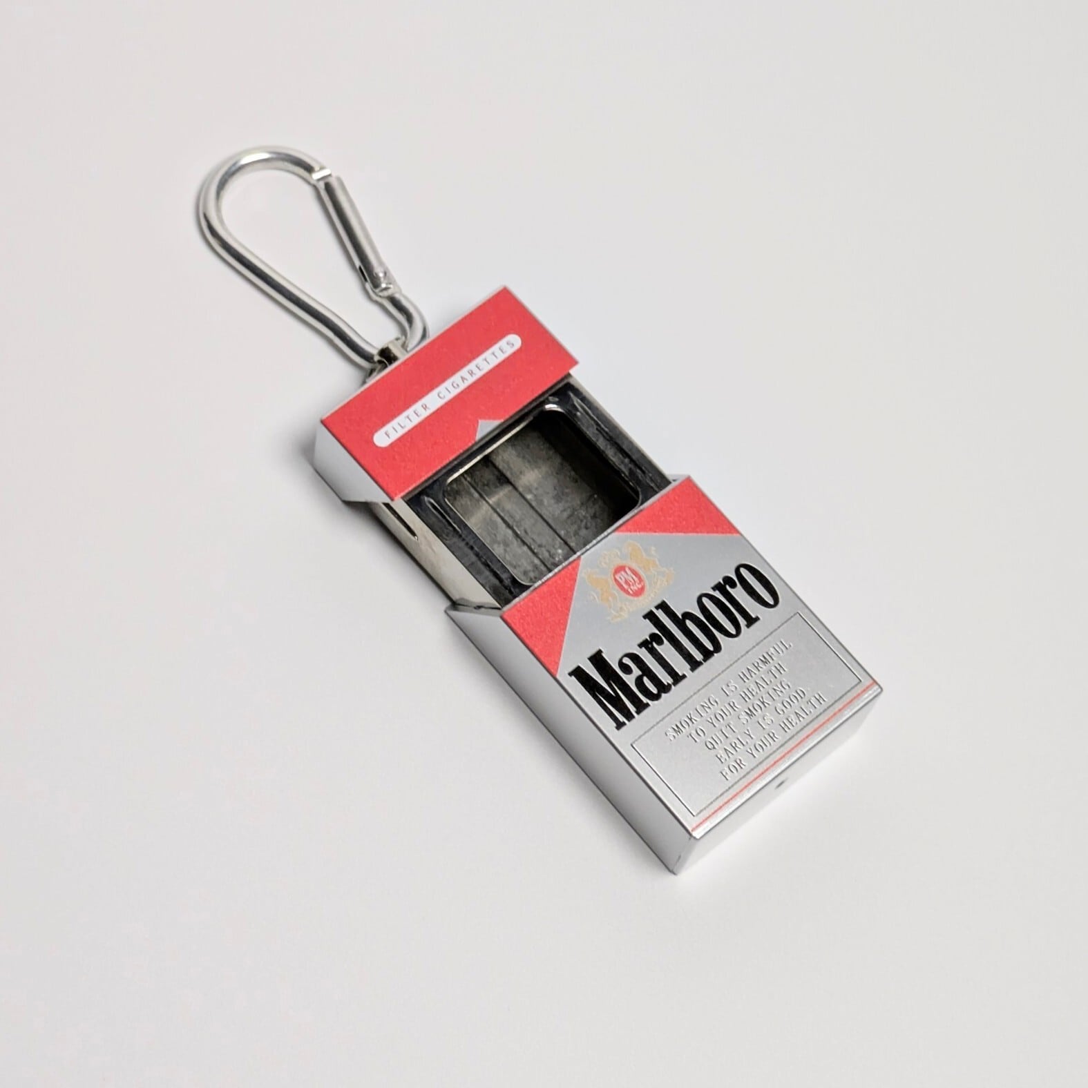 再入荷！【 Marlboro ( マールボロ )  / Jack Daniel's ( ジャックダニエル )】 Portable Ashtray / 携帯灰皿 / カラビナポータブルアシュトレイ　〚アメリカン雑貨 アメトイ〛