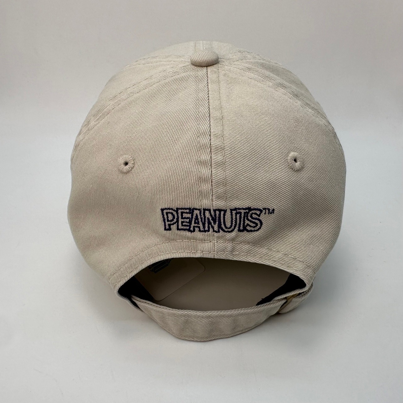 NEW ERA 9TWENTY/920 PEANUTS ピーナッツ スヌーピー ウッドストック 優勝カップ ストーン　国内正規品