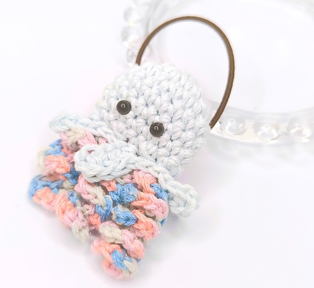 ほっこり可愛い手編みヘアゴム（くらげ）［SUN-194］