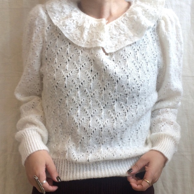 70s White Ruffle Knit