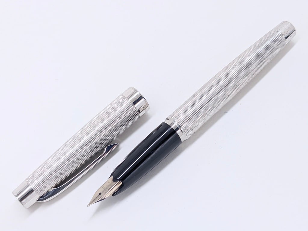 60s プラチナ万年筆 PLATINUM (細字) 18K-WG 02868 | 川口明弘 60s プラチナ万年筆 PLATINUM (細字) 18K-WG 02868 | 川口明弘