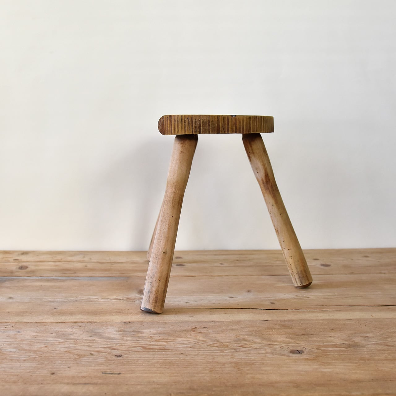 French Stool (3legs) / フレンチ スツール (ミルクスツール) / 2209H
