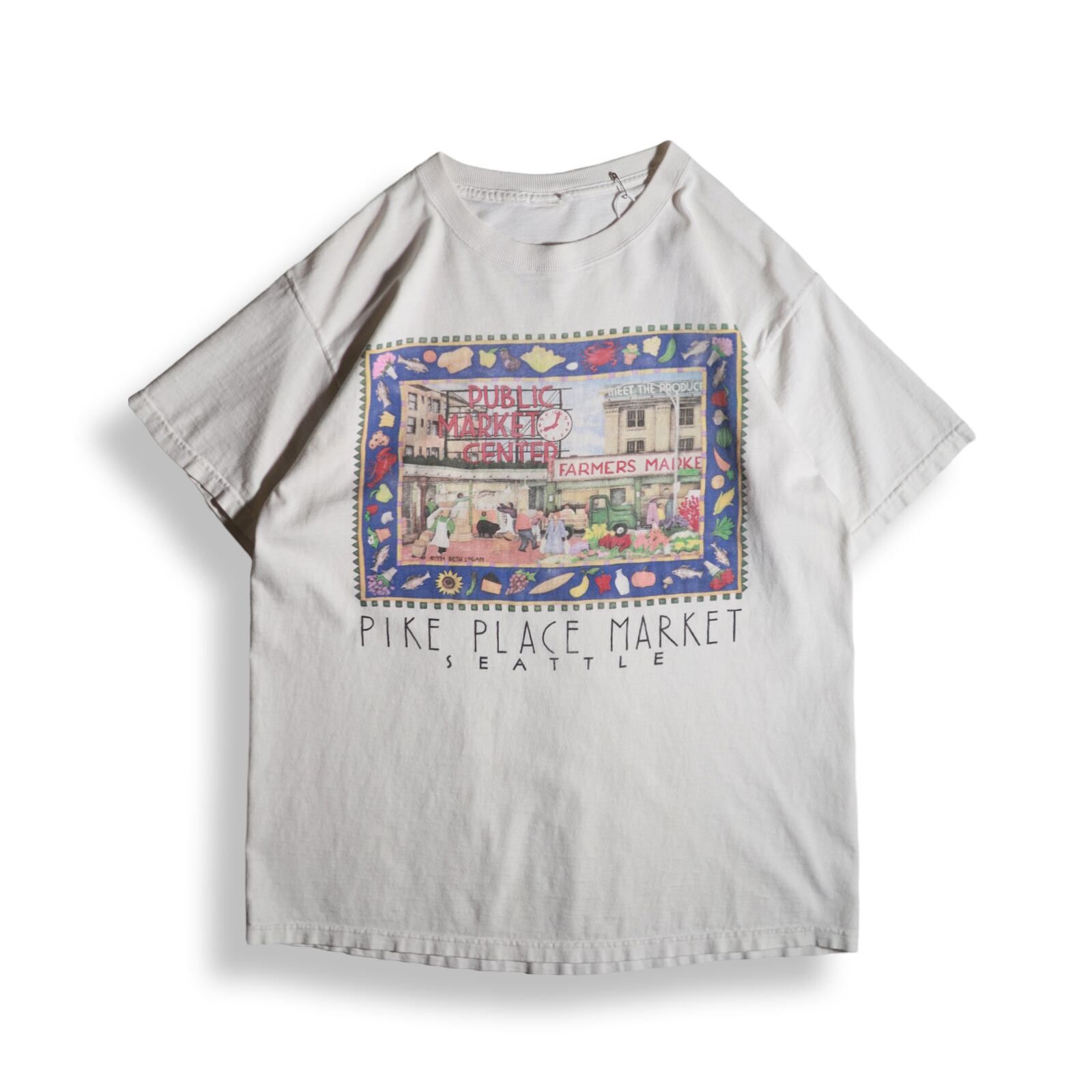 ART Tee “Local Market”