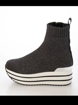 イーボル　EVOL スニーカーショートニットブーツ