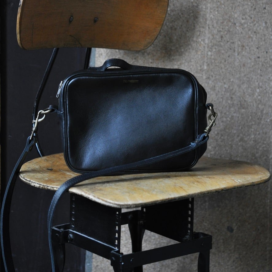 John Woodbridge and Sons Makers -cross body bag- / black