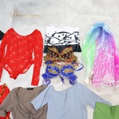 ベリーダンス 衣装 まとめ売り 70点以上 セット トップス スカート ズボン チョリ ピアス ネックレス 黒 白 金 青 上下セット 練習 レッスン アクセサリー パンツ ハーレムパンツ 頭飾り 花 つけまつげ ウィング オリエンタル トライバル