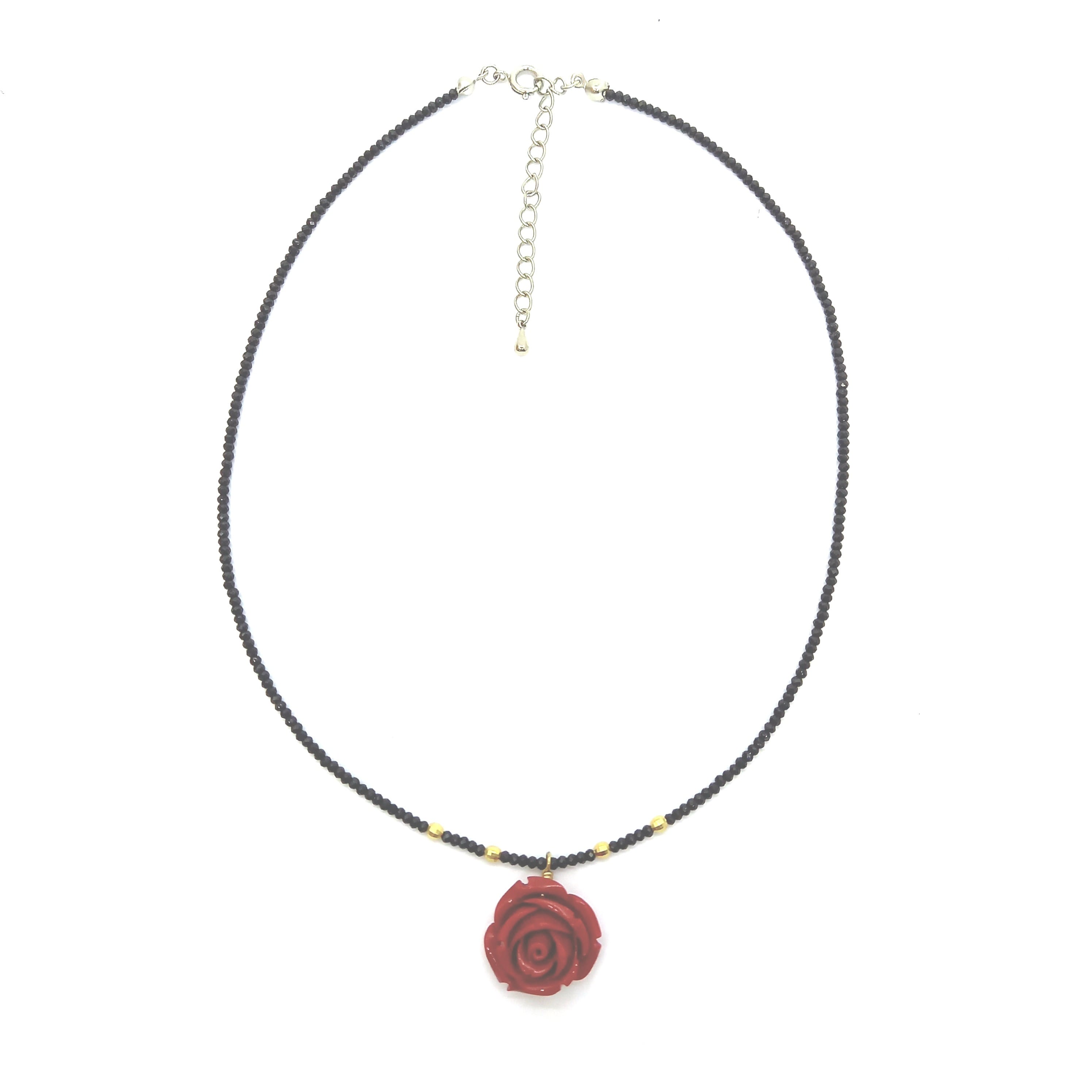 深紅の薔薇ネックレス②