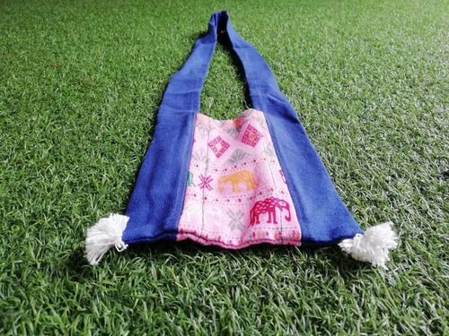 (OB017-2) 布製ミニショルダーバッグ　薄ピンク＆タイ柄