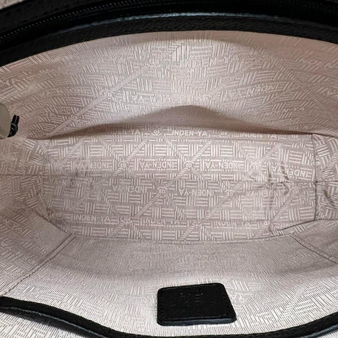 ✨️美品✨️印傳屋 RYUOLA サコッシュ ショルダーバッグ ブラック  