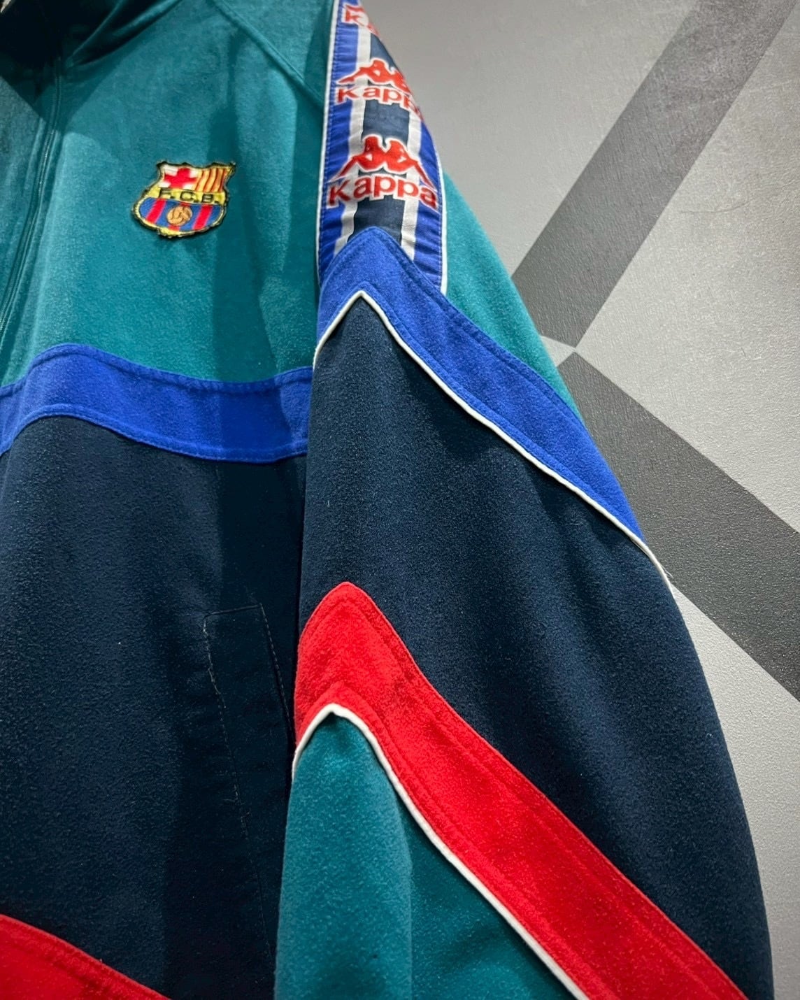 X VINTAGE】90's “Kappa”× “FC Barcelona” Vintage Track Jacket