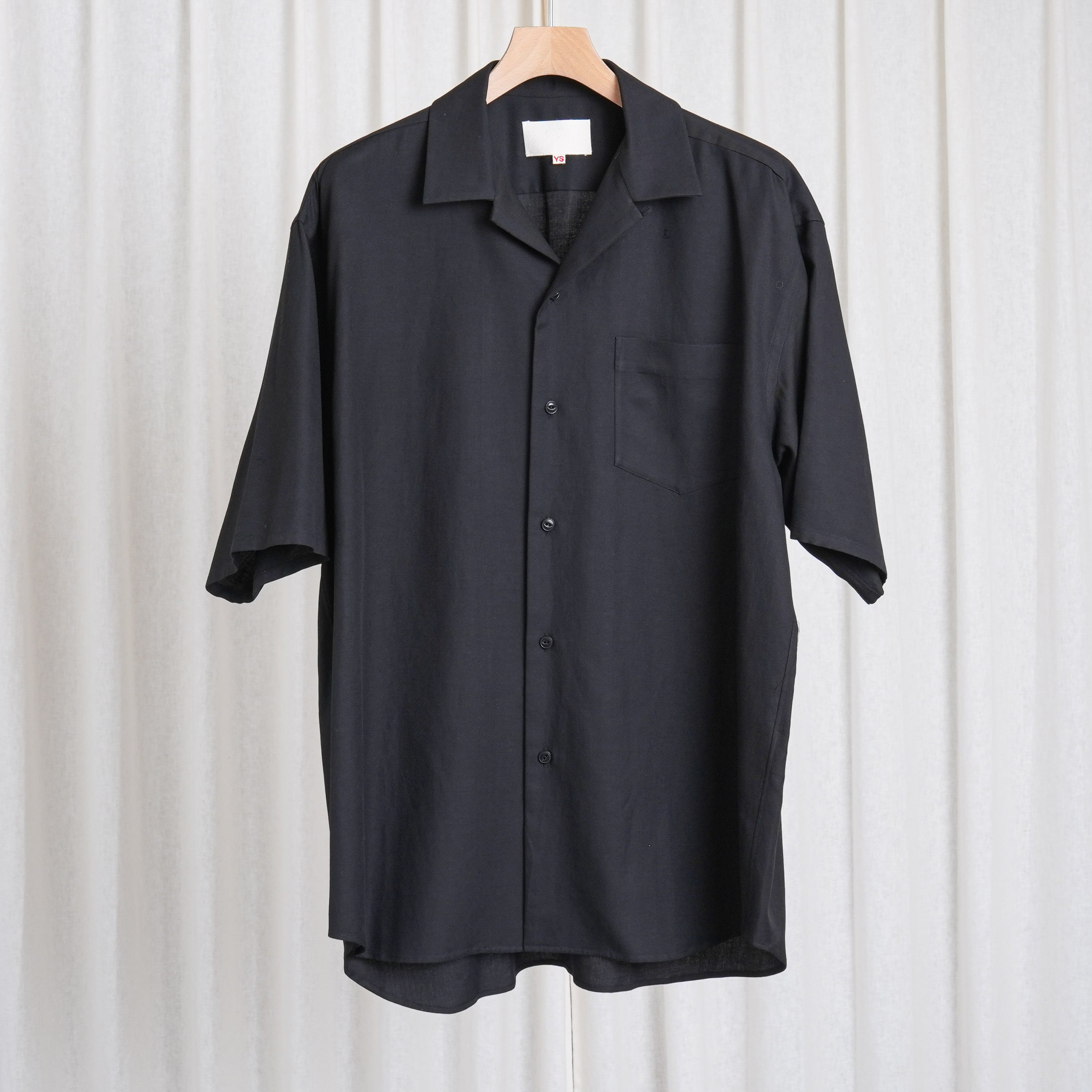 YOKO SAKAMOTO | OPEN COLLAR S/S SHIRT | BLACK | suikazura