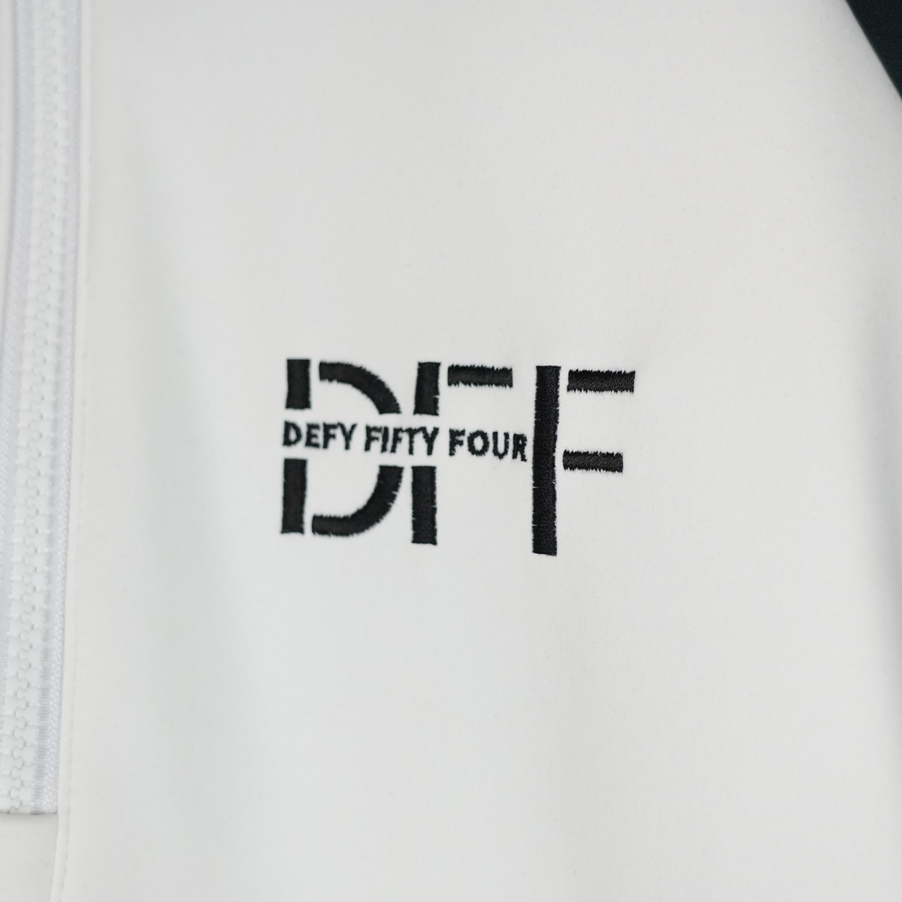 THREE LAYER BZ DFF1D10H