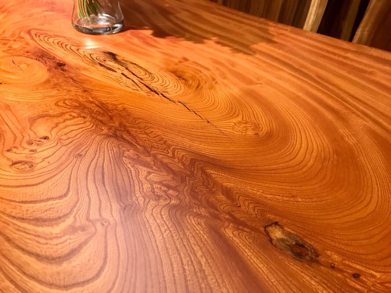 ケヤキ 極厚 一枚板 1600×600-750-800×80 20685 | 千年家具 - 一枚板