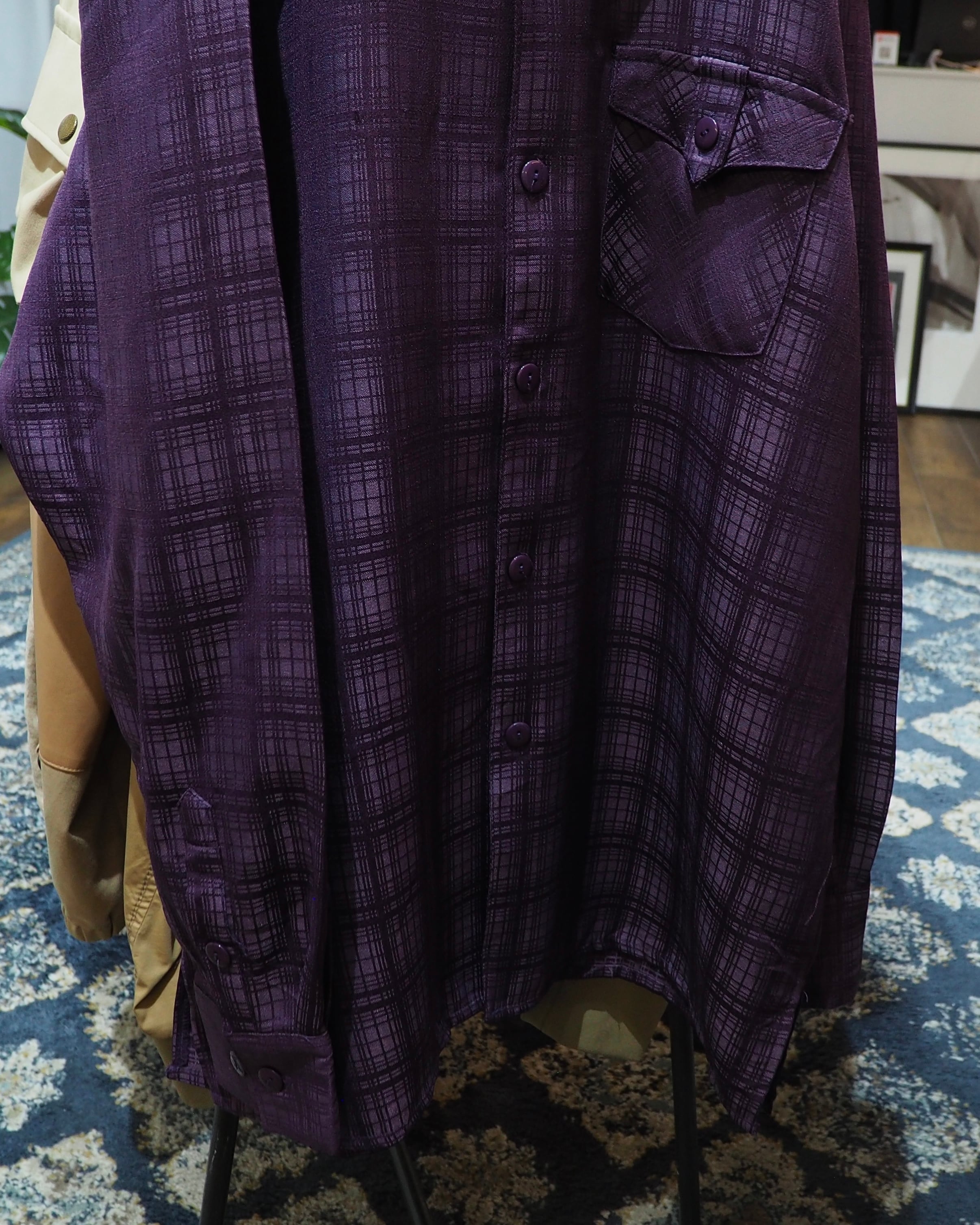1990s " 妖艶甘美 " Bewitching Purple Color Vintage Loose Open Collar Shirt