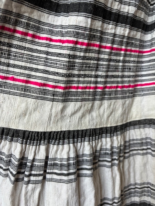 モン族スカート 063 ロング モンチン 白黒生地ピンクライン bamiオリジナルパターン