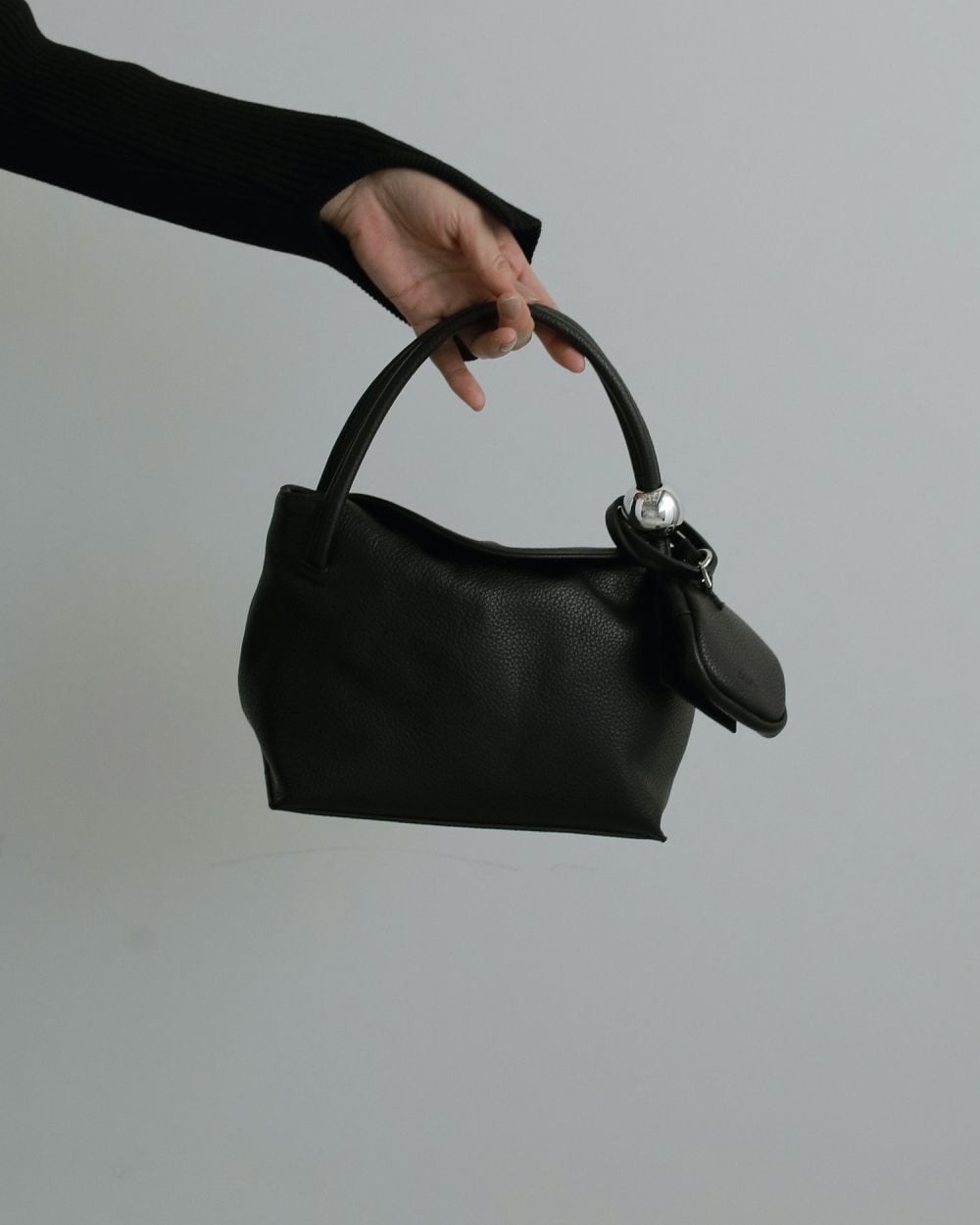 anuke 】Volume Ball Bag | valance 福井｜レディース セレクト