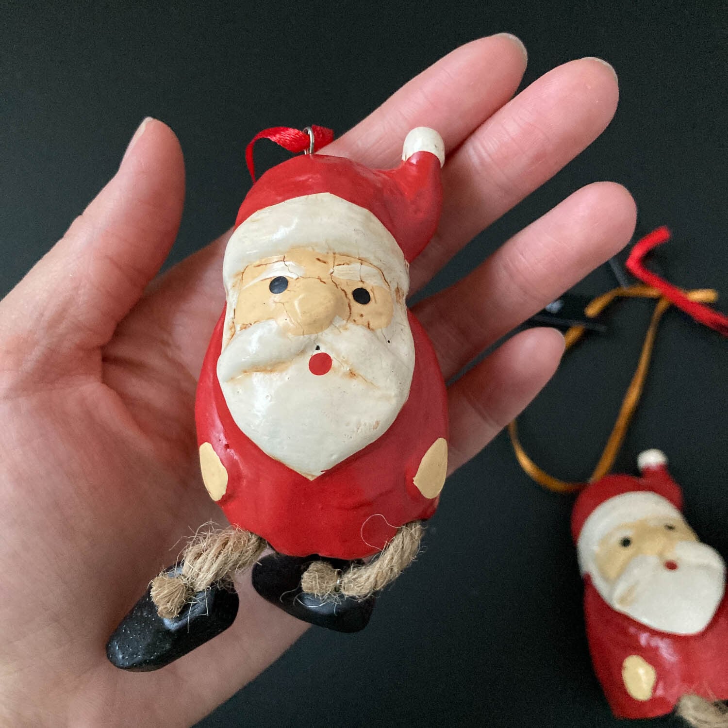 D2【used] スワロフスキー　サンタさんのくつ下　オーナメント D2【used] スワロフスキー サンタさんのくつ下 オーナメント - メルカリ