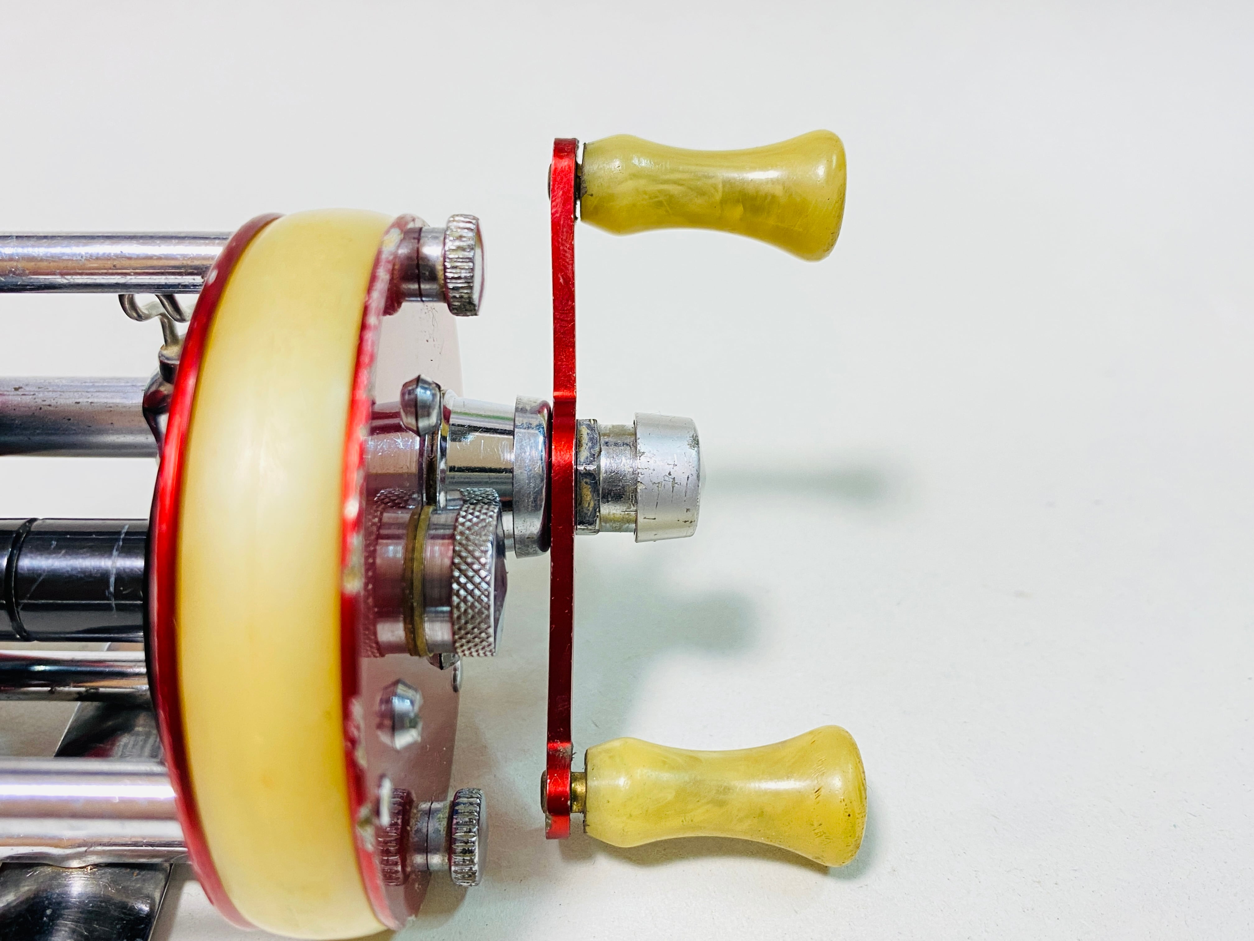 60s Vintage ABU Ambassadeur g2600 [3552] | Tackleshop GTA