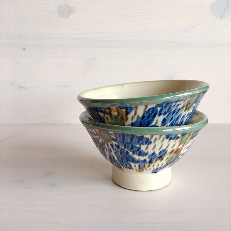 壷屋焼 幸陶器 筆唐草 小さめお茶碗 | やちむんと沖縄雑貨のお店kukuru